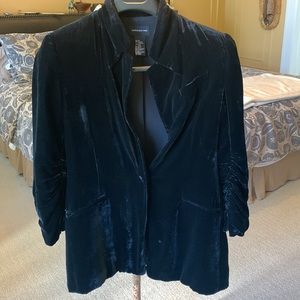 Central Park West | black crushed fitted velvet jacket size L